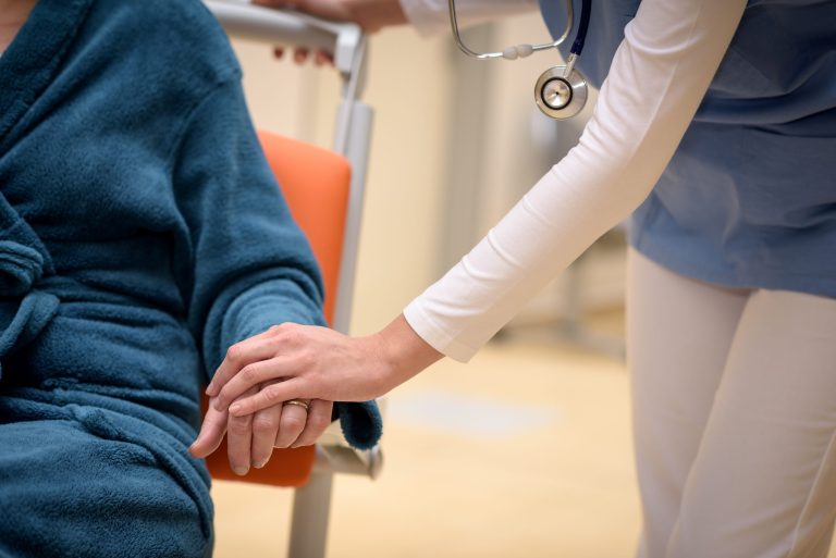 Choosing the Right Assisted Living Facility for Your Senior
